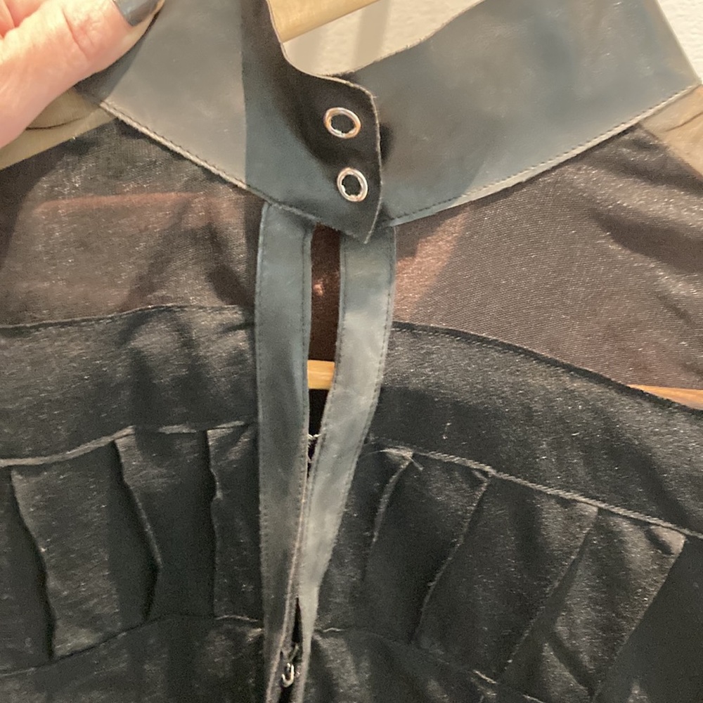 Vintage 90s mesh faux leather and faux suede top - Picture 3 of 6